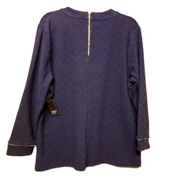 Crown & Ivy | Navy Blue & White Country Roads II Signature Blouse (Size XXL) - Picture 8 of 8